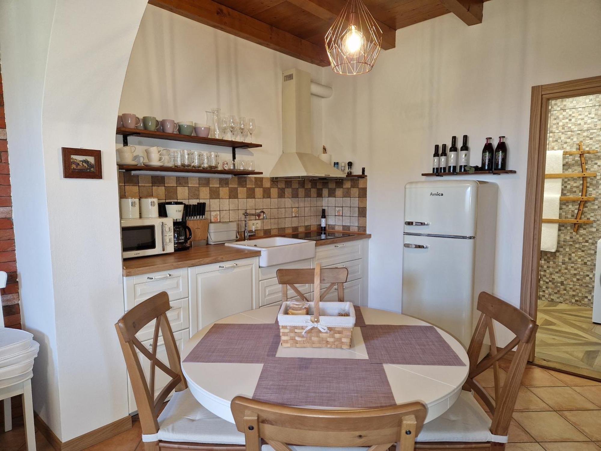 Wine & Apartment Vinales Копер Экстерьер фото
